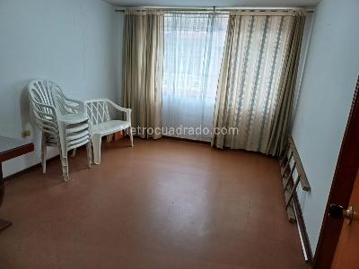 Casa de 5 alcobas en venta en La Igualdad, Bogotá, 344 m² · foto 4 de 20