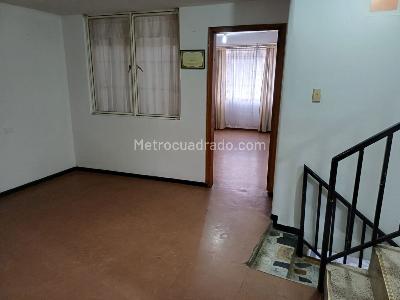 Casa de 5 alcobas en venta en La Igualdad, Bogotá, 344 m² · foto 4 de 20