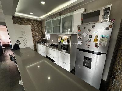 Apartamento de 3 alcobas en venta en El Hato, Funza, 90 m² · foto 8 de 20