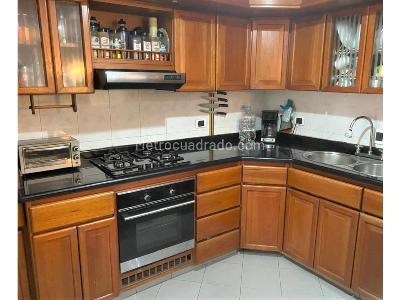 Apartamento de 3 alcobas en venta en Puente Largo, Bogotá, 172 m² · foto 7 de 20