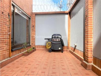 Apartamento de 3 alcobas en venta en Puente Largo, Bogotá, 172 m² · foto 13 de 20