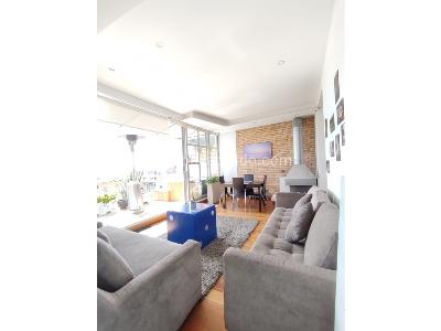 Apartamento de 2 alcobas en venta en Los Rosales, Bogotá, 152 m² · foto 3 de 18