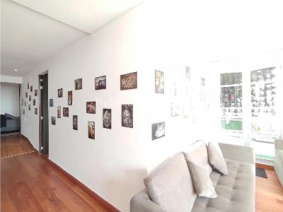 Apartamento de 2 alcobas en venta en Los Rosales, Bogotá, 152 m² · foto 9 de 18