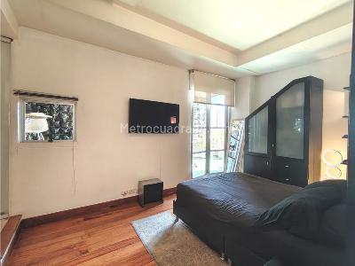 Apartamento de 2 alcobas en venta en Los Rosales, Bogotá, 152 m² · foto 11 de 18