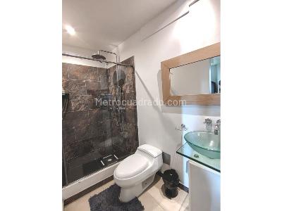 Apartamento de 2 alcobas en venta en Los Rosales, Bogotá, 152 m² · foto 12 de 18