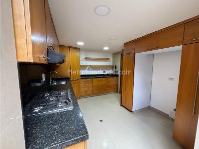 Casa de 5 alcobas en venta en Chia, Chía, 200 m² · foto 5 de 11