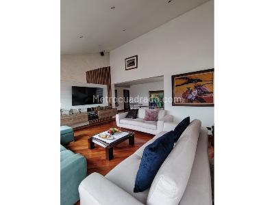 Casa de 4 alcobas en venta en Cerros De Sotileza, Bogotá, 626 m² · foto 3 de 20