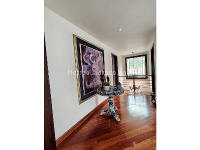 Casa de 4 alcobas en venta en Cerros De Sotileza, Bogotá, 626 m² · foto 8 de 20