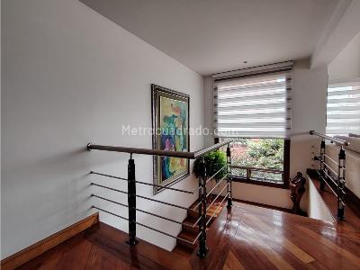 Casa de 4 alcobas en venta en Cerros De Sotileza, Bogotá, 626 m² · foto 19 de 20