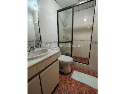Apartamento de 3 alcobas en venta en Santa Barbara, Bogotá, 137 m² · foto 13 de 13