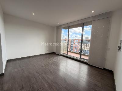 Apartamento en venta en Cerezo, Mosquera · foto 2 de 20