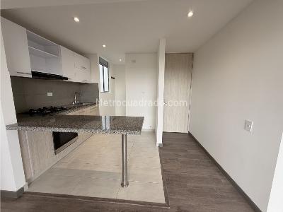 Apartamento en venta en Cerezo, Mosquera · foto 6 de 20