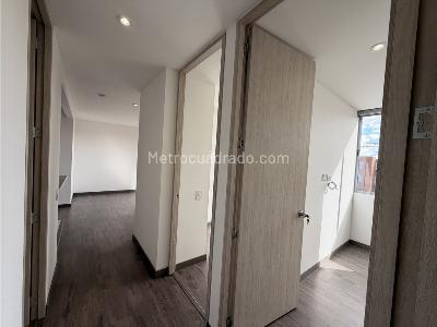 Apartamento en venta en Cerezo, Mosquera · foto 18 de 20