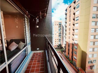 Apartamento de 3 alcobas en venta en La Felicidad, Bogotá, 75 m² · foto 8 de 20