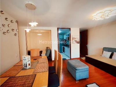 Apartamento de 3 alcobas en venta en La Felicidad, Bogotá, 75 m² · foto 14 de 20