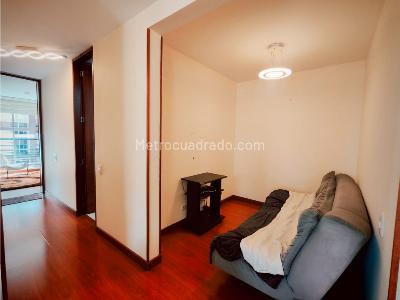 Apartamento de 3 alcobas en venta en La Felicidad, Bogotá, 75 m² · foto 15 de 20