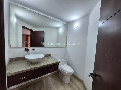 Casa de 5 alcobas en venta en Quintas Serrezuela, Mosquera, 526 m² · foto 6 de 20