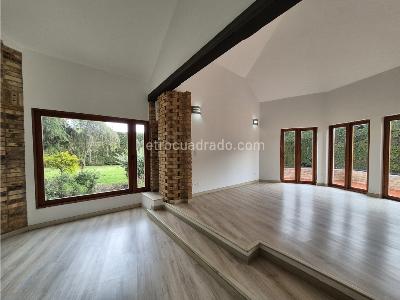 Casa de 5 alcobas en venta en Quintas Serrezuela, Mosquera, 526 m² · foto 10 de 20