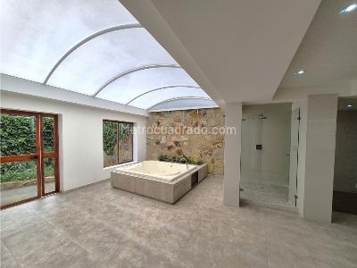 Casa de 5 alcobas en venta en Quintas Serrezuela, Mosquera, 526 m² · foto 17 de 20