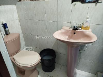 Casa de 4 alcobas en venta en Bosa La Paz, Bogotá, 130 m² · foto 9 de 12