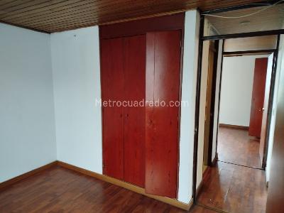 Apartamento de 2 alcobas en venta en Plaza De Las Americas, Bogotá, 53 m² · foto 2 de 14