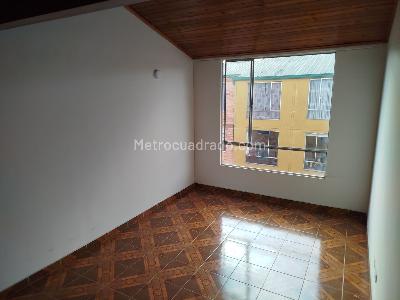 Apartamento en venta en Prados De Castilla, Bogotá · foto 3 de 14