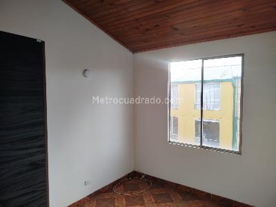 Apartamento en venta en Prados De Castilla, Bogotá · foto 8 de 14