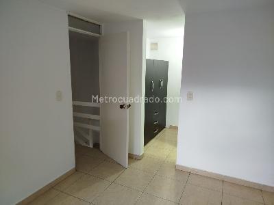 Apartamento de 3 alcobas en venta en Caminos Del Parque, Bogotá, 62 m² · foto 10 de 19
