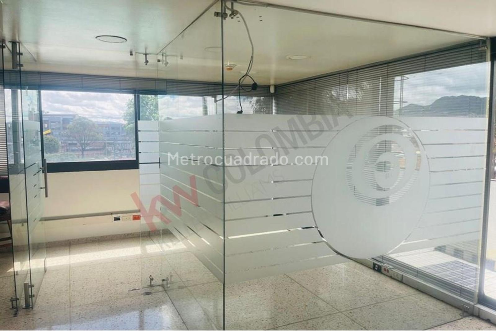 Arriendo de Oficina en Puente aranda - Bogotá D.C. - 9947-M4307337