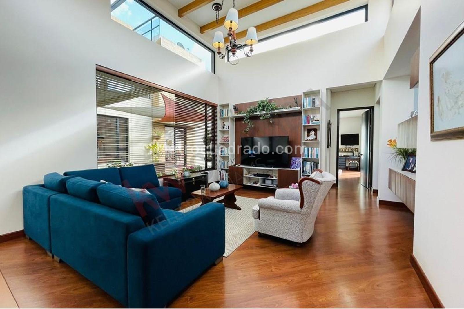 Venta de Casa en Casa de campo La Calera 9947M4678507