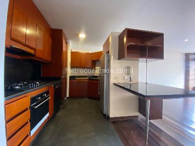 Apartamento en venta en Los Rosales, Bogotá · foto 4 de 14