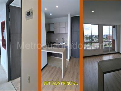 Apartamento en arriendo en Pontevedra, Bogotá · foto 4 de 12