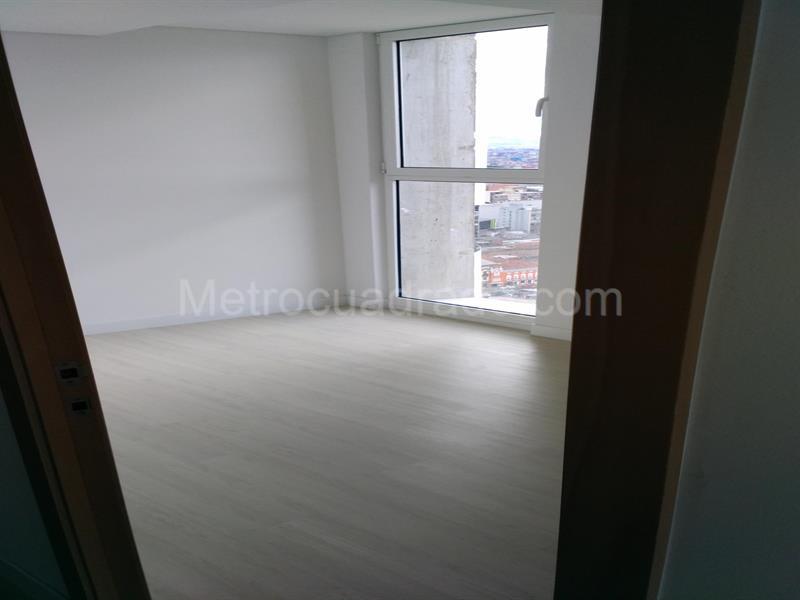 Apartamento en Arriendo, Las Nieves, Bogotá D.C. - Widok 2