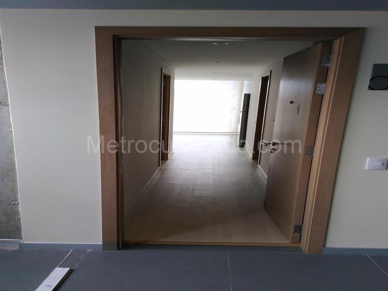 Apartamento en Arriendo, Las Nieves, Bogotá D.C. - Widok 5