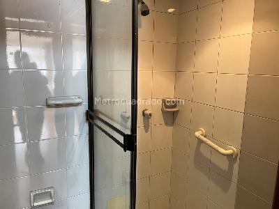 Apartamento de 2 alcobas en arriendo en Cedritos, Bogotá, 72 m² · foto 2 de 10
