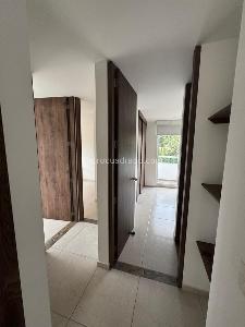 Apartamento de 3 alcobas en venta en El Recreo, Bogotá, 84 m² · foto 12 de 18