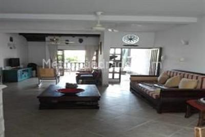 Casa de 3 alcobas en venta en Alcatraz, Girardot, 80 m² · foto 10 de 13
