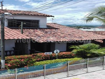Casa de 3 alcobas en venta en Alcatraz, Girardot, 80 m² · foto 2 de 13