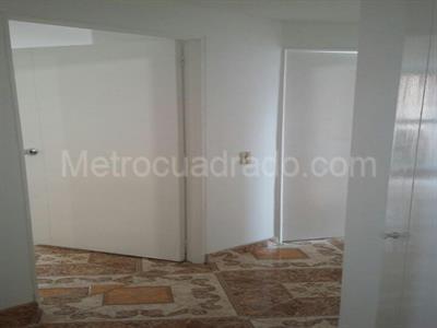 Apartamento en venta en Modelia, Bogotá · foto 4 de 9