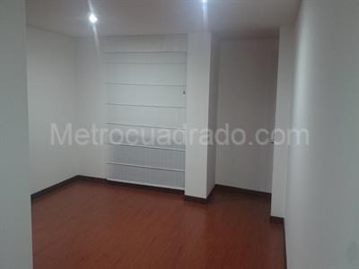 Apartaestudio en arriendo en El Encanto, Bogotá, 42 m² · foto 2 de 9