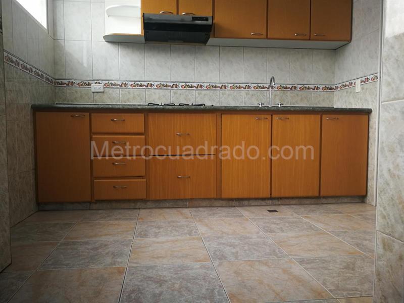 Piso – Bogotá D.C. - Más