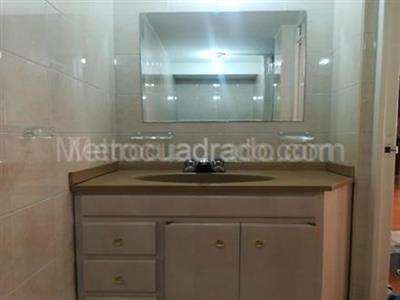 Apartamento de 1 alcoba en arriendo en Cedritos Belmira, Bogotá, 48 m² · foto 8 de 10