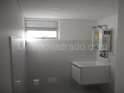 Apartamento en venta en Britalia Norte, Bogotá · foto 8 de 19