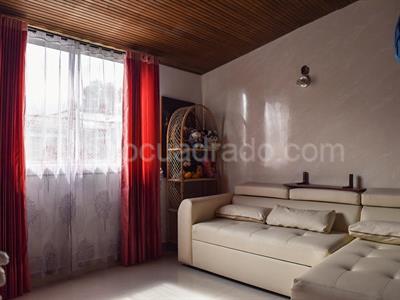Casa de 4 alcobas en venta en Nueva Modelia, Bogotá, 280 m² · foto 10 de 18