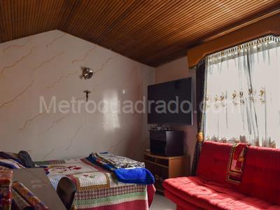 Casa de 4 alcobas en venta en Nueva Modelia, Bogotá, 280 m² · foto 11 de 18