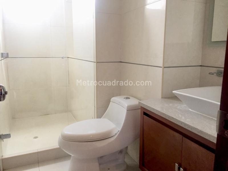 Apartamento en Arriendo, CHICO 98 CON 20, Bogotá D.C. - Więcej