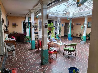 Casa de 5 alcobas en venta en Centro Histórico, Tunja, 358 m² · foto 3 de 17