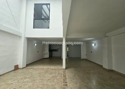 Casa de 5 alcobas en arriendo en Belen La Mota, Medellín, 250 m² · foto 11 de 20