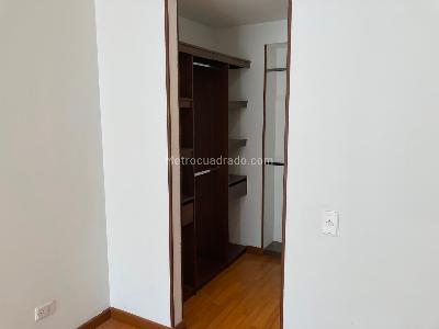 Apartamento en arriendo en Ciudadela La Felicidad, Bogotá · foto 2 de 15
