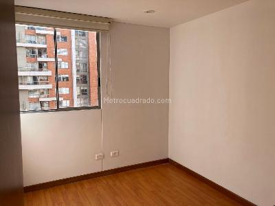 Apartamento en arriendo en Ciudadela La Felicidad, Bogotá · foto 4 de 15